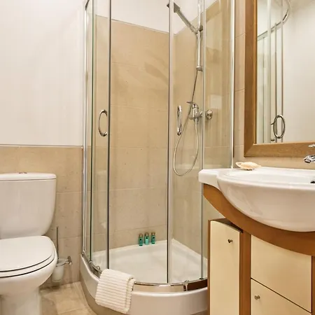 Beautiful Two Bedroom With Roof Terrace * Carvoeiro (Lagoa)